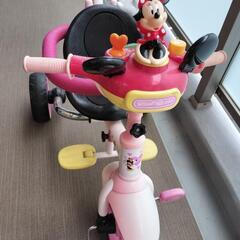 トイザらス　ミニーマウスの三輪車