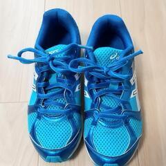 asics　レーザービーム（21.5cm）