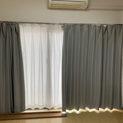 ニトリ　グレー　カーテン