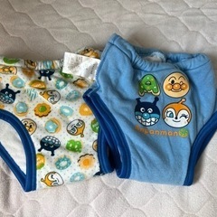 アンパンマン　トレーニングパンツ　２枚セット