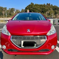 プジョー208 お話し中
