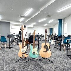 【初心者歓迎】下北沢に定額制で通い放題の音楽教室×バンドサークルが誕生
