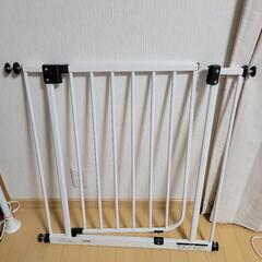 ベビーゲート 2つ