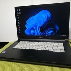 P1　FUJITSU LIFEBOOK A577/S Core ...