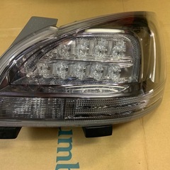 マークXジオ ZIO  前期型 テールランプ  左右SET！！