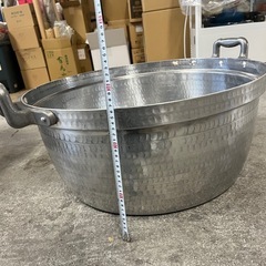 打ち出し両手鍋　大鍋　60センチ　アルミの画像