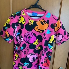ディズニーTシャツ Sサイズ