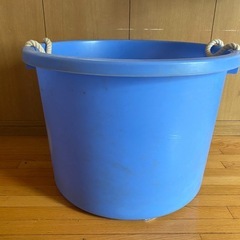 特大ポリバケツ⭐︎ペット洗いや工場などの洗い物に