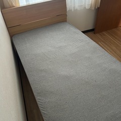 　【あげます】ベッドフレームとマットレスセット