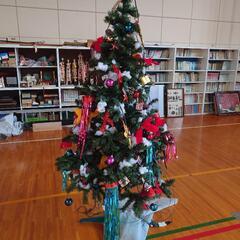 大きめのクリスマスツリー、飾り付け済み、引取希望の画像