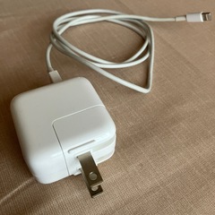 Apple 
スマホ充電ケーブル