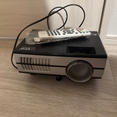 プロジェクター